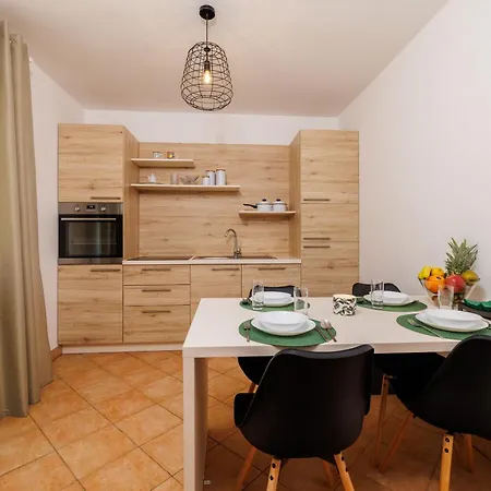 Apartment Sofija Fužine