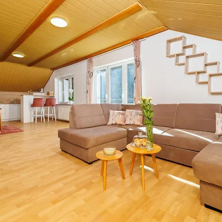 Sofija Apartment *